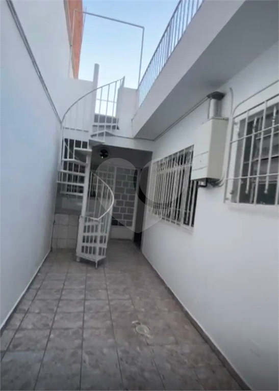 Casa térrea à venda no Parque Vitória