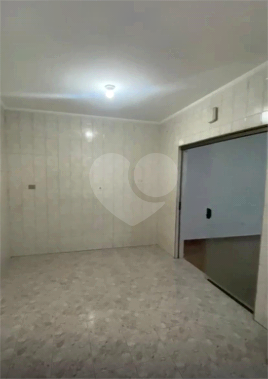 Casa térrea à venda no Parque Vitória