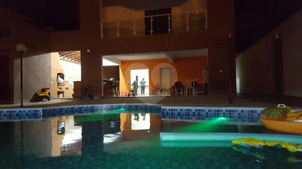  Casa na Cidade de Cerquilho semi nova, com tudo o que tem de melhor com ampla área de lazer!!!
