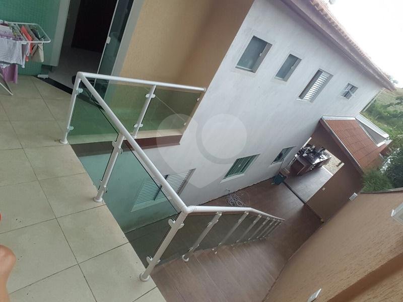  Casa na Cidade de Cerquilho semi nova, com tudo o que tem de melhor com ampla área de lazer!!!