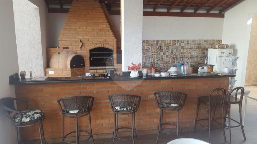  Casa na Cidade de Cerquilho semi nova, com tudo o que tem de melhor com ampla área de lazer!!!