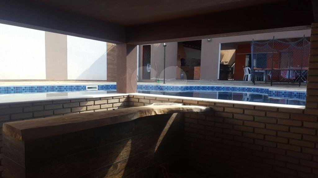  Casa na Cidade de Cerquilho semi nova, com tudo o que tem de melhor com ampla área de lazer!!!