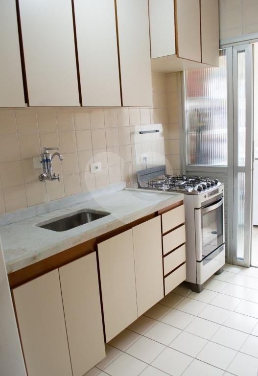 Apartamento à venda no Santa Terezinha na Rua Copacabana