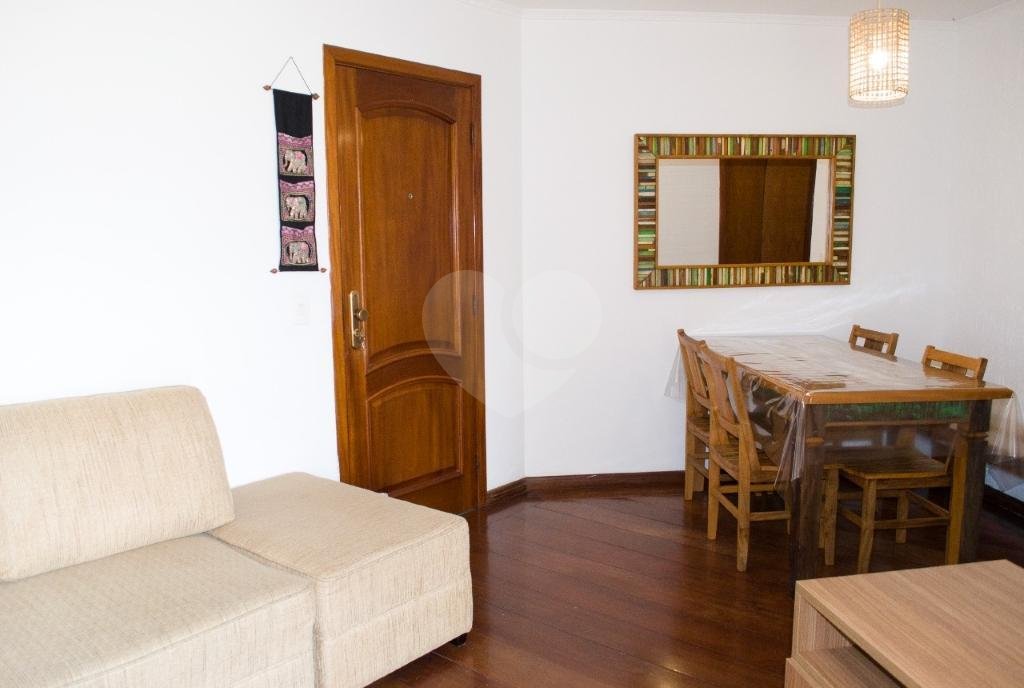 Apartamento à venda no Santa Terezinha na Rua Copacabana