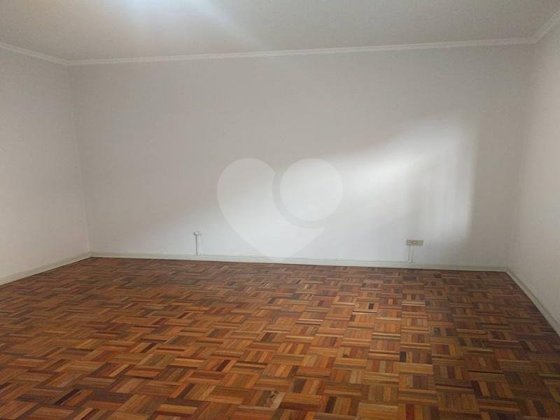 Sobrado à venda com 3 quartos, 157m² - Foto 12