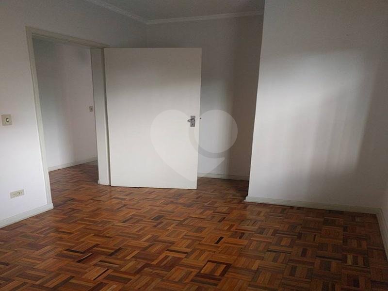 Sobrado à venda com 3 quartos, 157m² - Foto 10