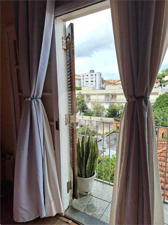 SOBRADO em VILA IRMÃOS ARNONI