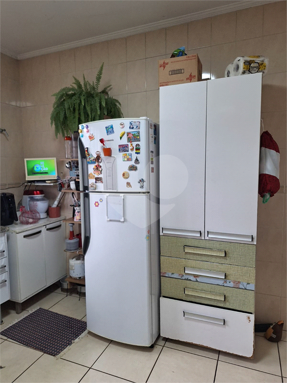 SOBRADO em VILA IRMÃOS ARNONI