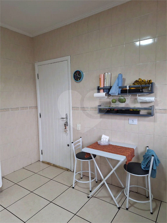 SOBRADO em VILA IRMÃOS ARNONI