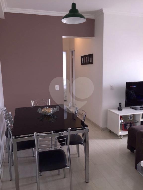 APARTAMENTO em VILA PRUDENTE