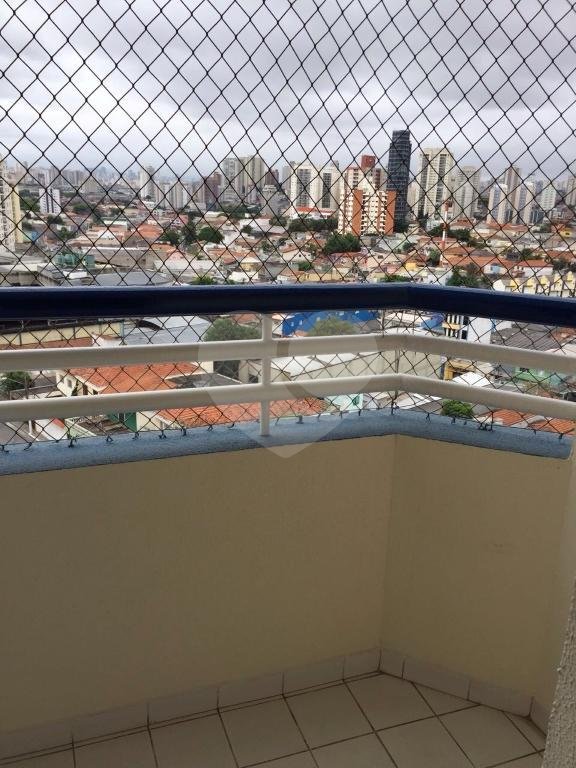 APARTAMENTO em VILA PRUDENTE