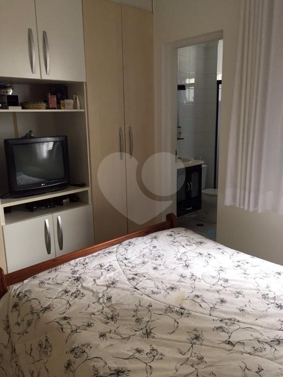 APARTAMENTO em VILA PRUDENTE