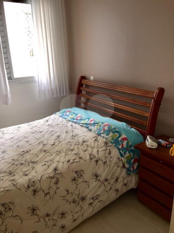 APARTAMENTO em VILA PRUDENTE