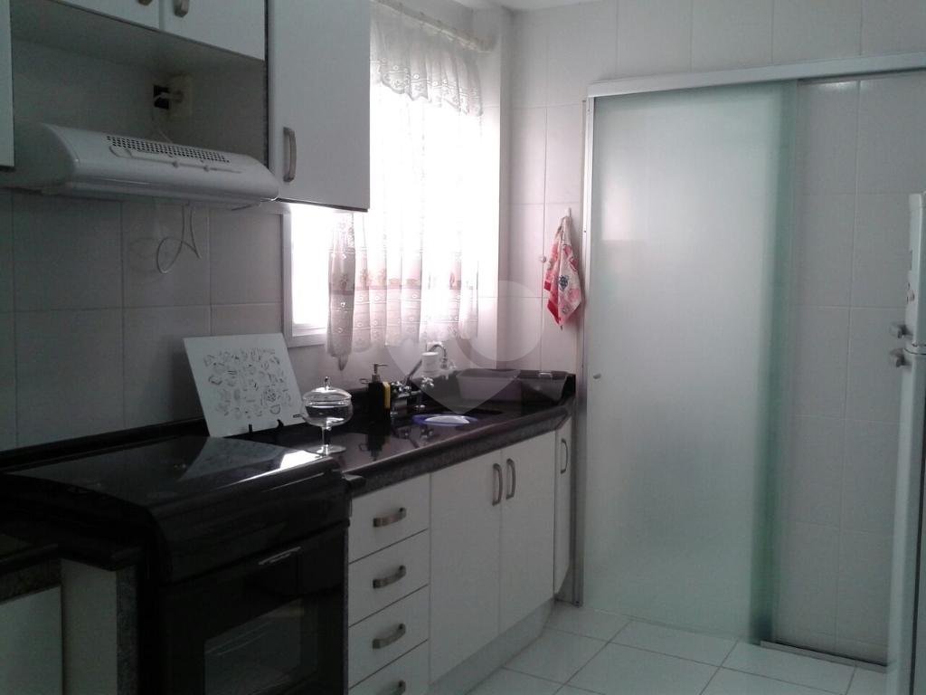 Condomínio de apartamentos à venda na Água Fria