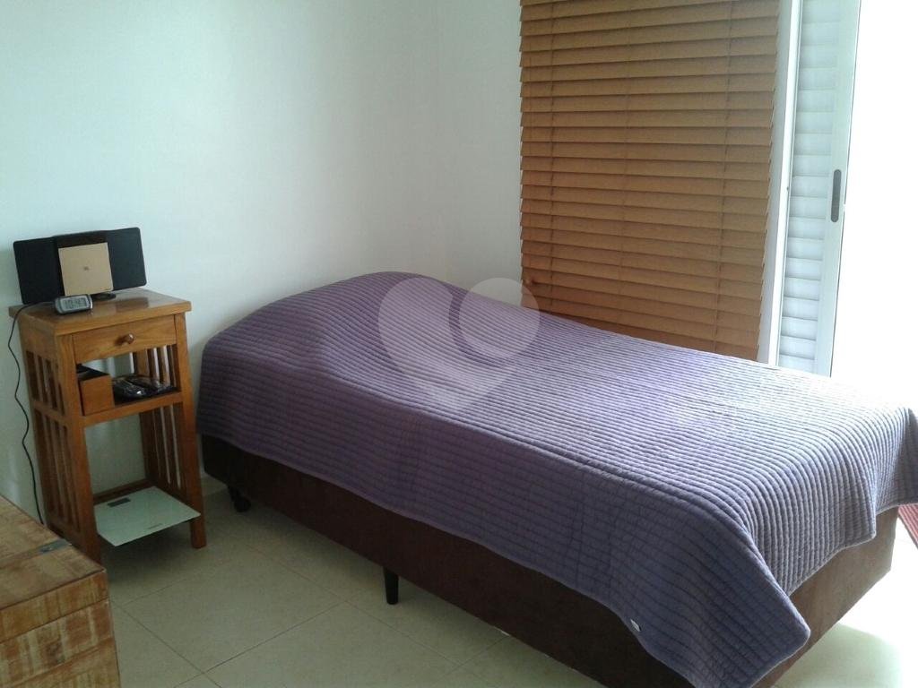 Condomínio de apartamentos à venda na Água Fria
