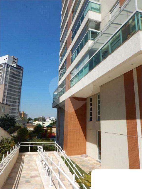 Apartamento à venda em Santana, bairro nobre da Zona Norte.