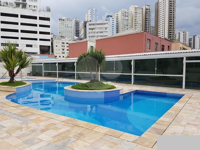 Apartamento à venda em Santana, bairro nobre da Zona Norte.