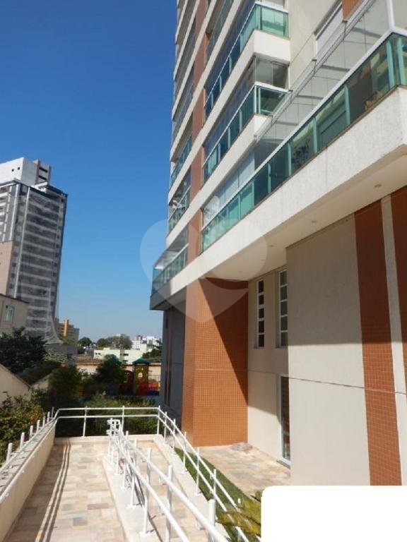 Apartamento à venda em Santana, bairro nobre da Zona Norte.