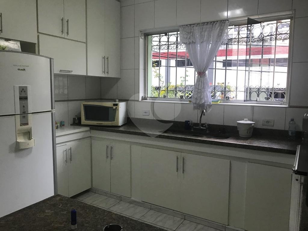 Excelente sobrado na Região da Água Fria, fácil acesso ao metrô Jardim São Paulo, Conta com 3 suítes