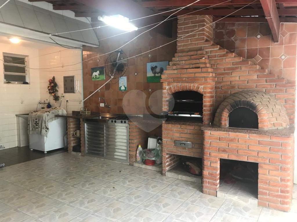 Excelente sobrado na Região da Água Fria, fácil acesso ao metrô Jardim São Paulo, Conta com 3 suítes