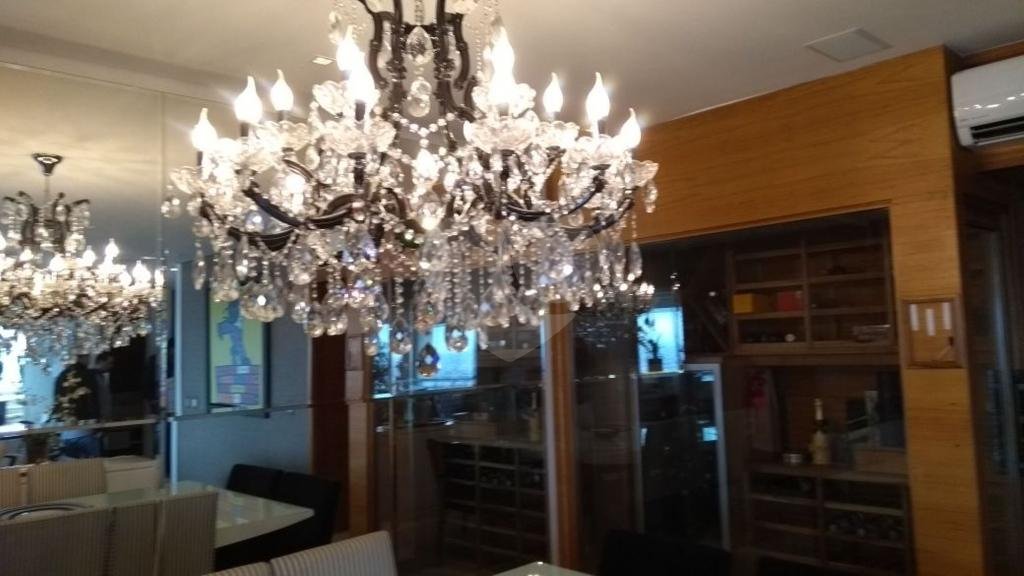 Linda cobertura com vista do pôr do sol - Agende sua visita!