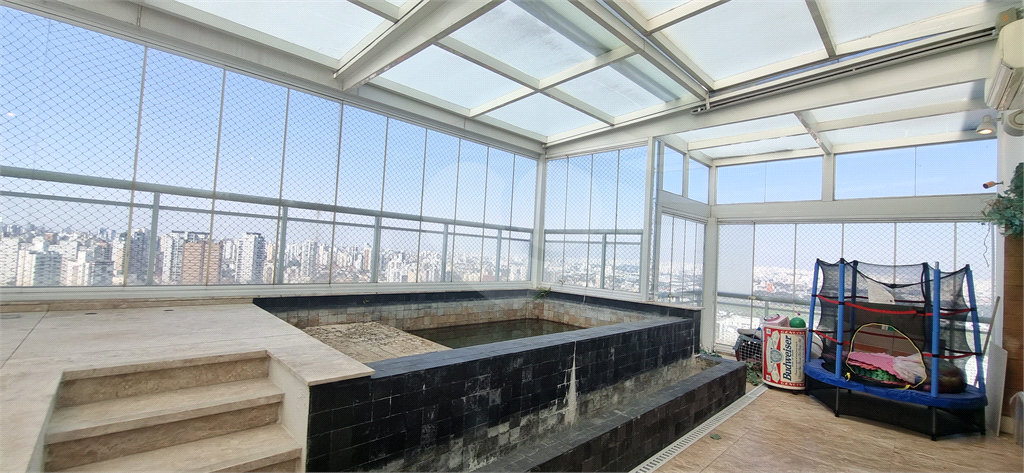 Linda cobertura com vista do pôr do sol - Agende sua visita!