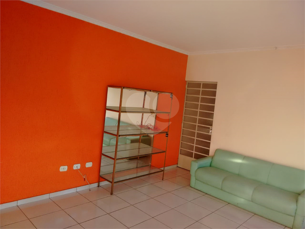 Prédio Comercial Tremembé