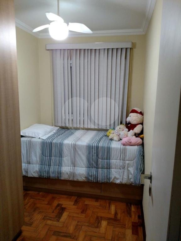 Próximo metrô, 3 dormitórios, impecável. Ar condicionado.