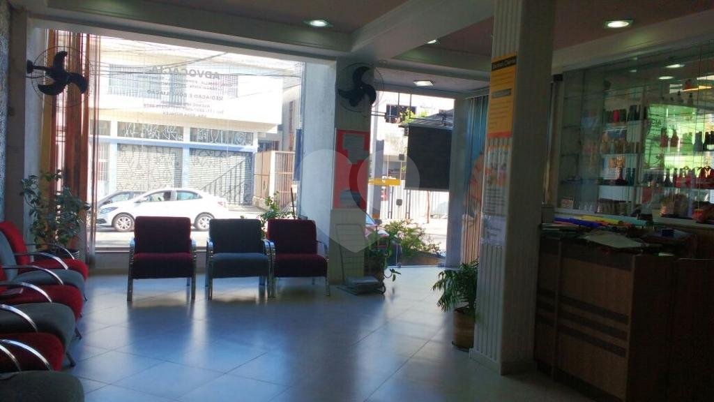 Prédio comercial para locação na Vila Gustavo
