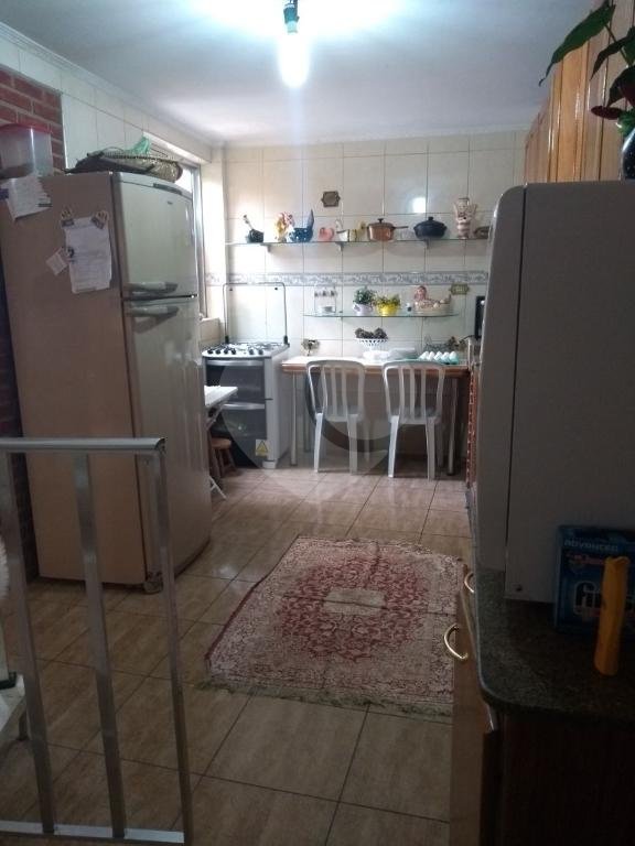 Casa à venda com 3 quartos, 180m² - Foto 12