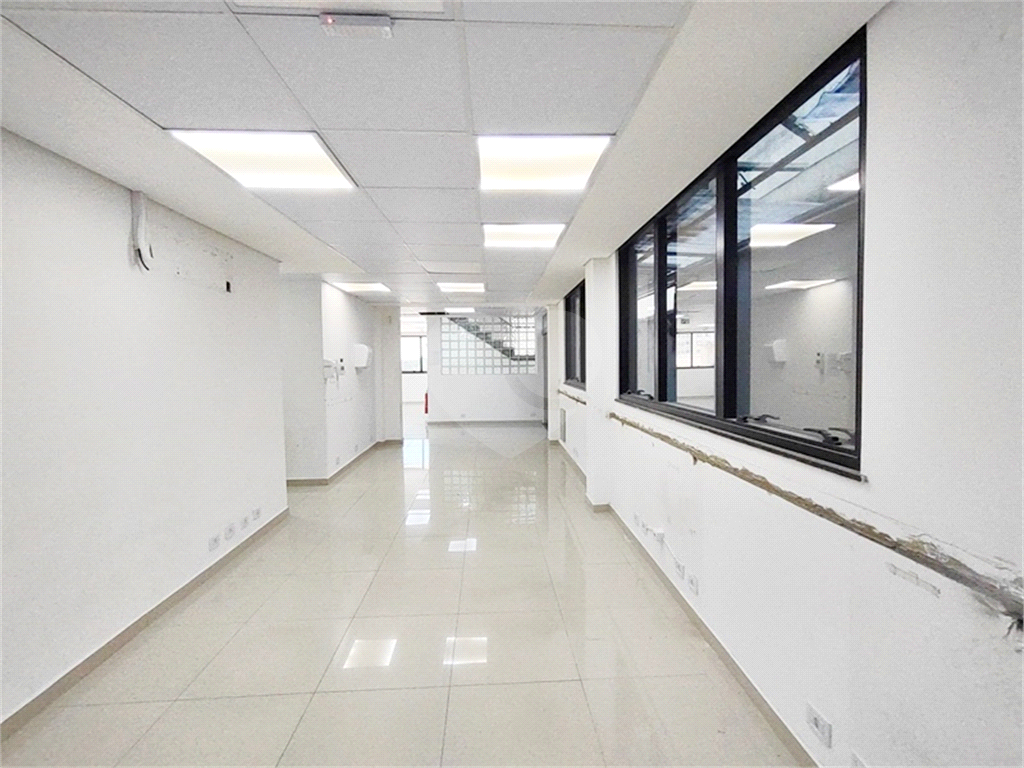 Prédio comercial em Santana para venda e locação - SP