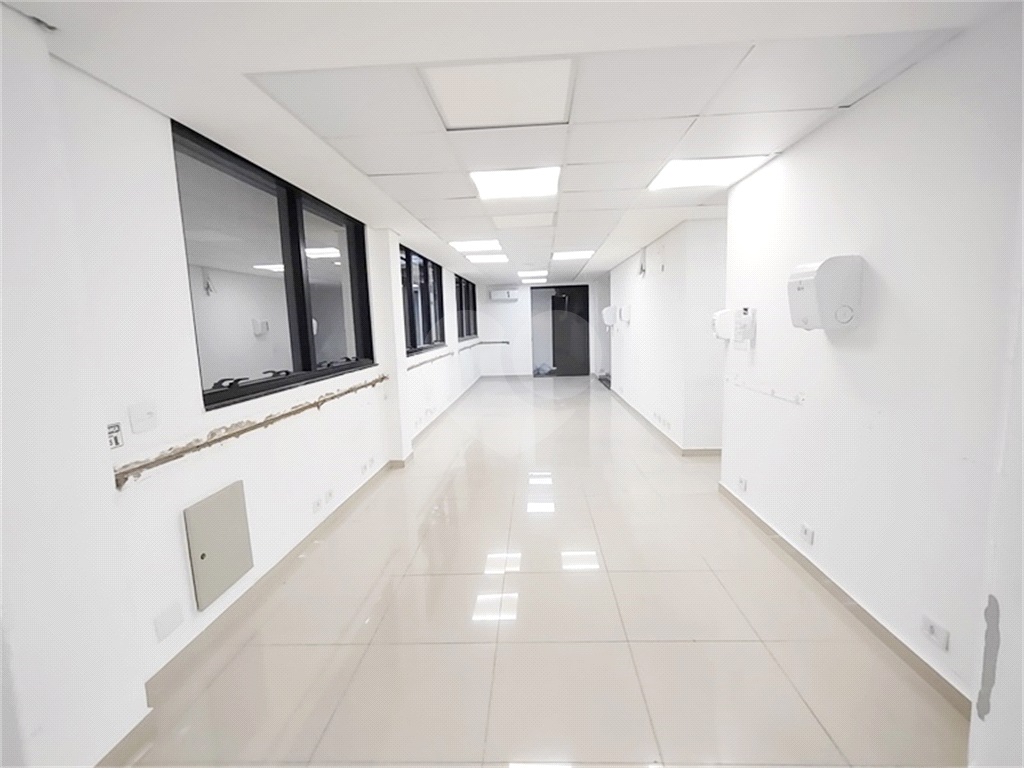 Prédio comercial em Santana para venda e locação - SP