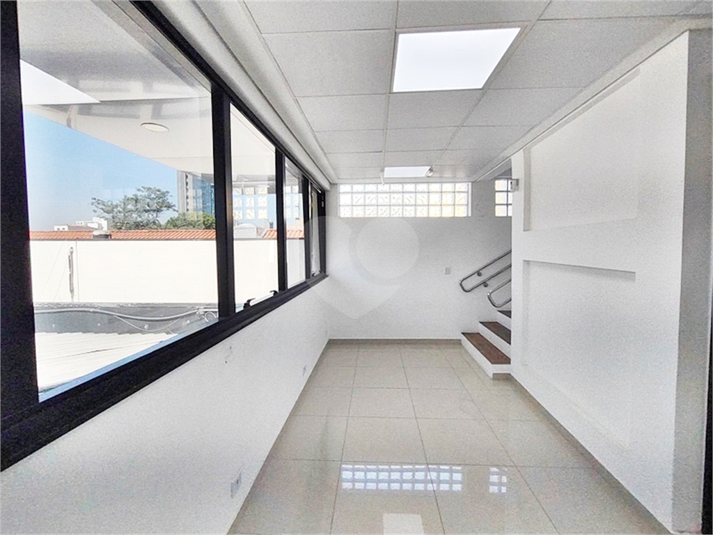 Prédio comercial em Santana para venda e locação - SP