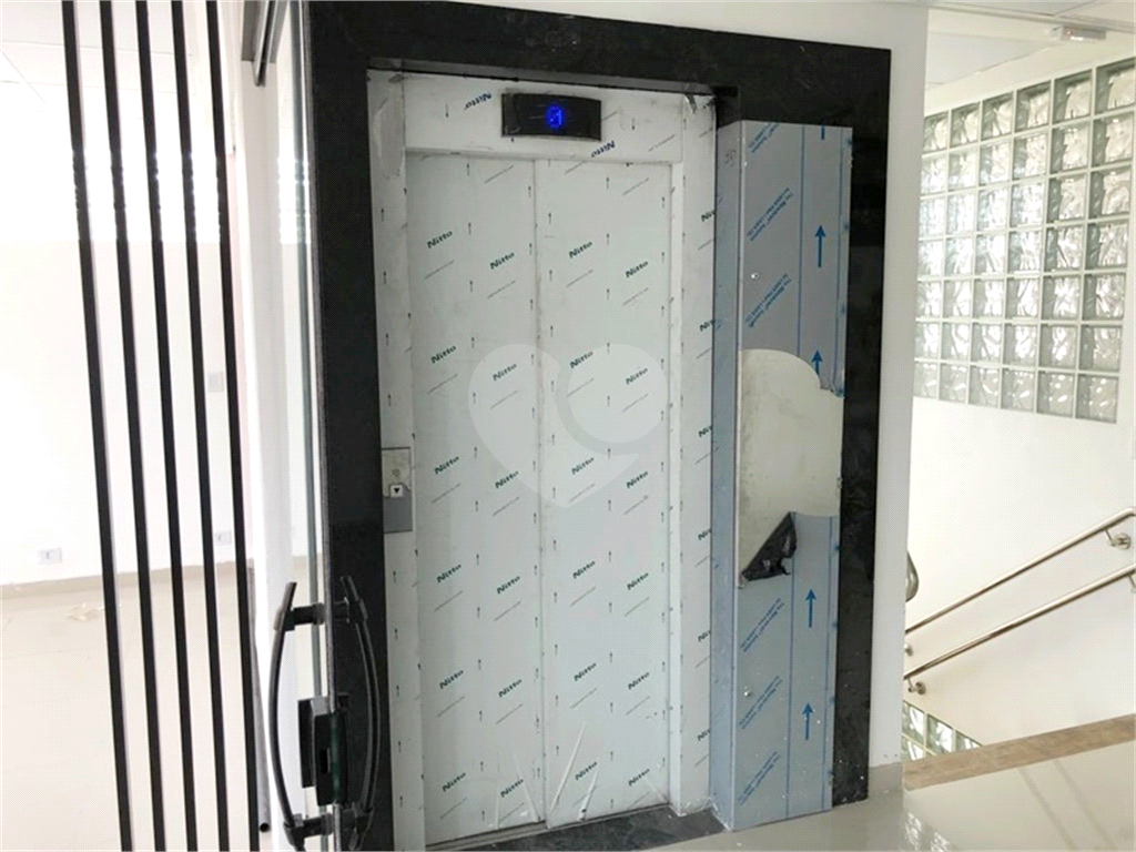 Prédio comercial em Santana para venda e locação - SP