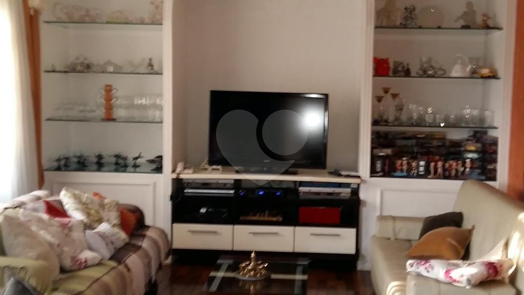 Excelente sobrado na região do Tremembé