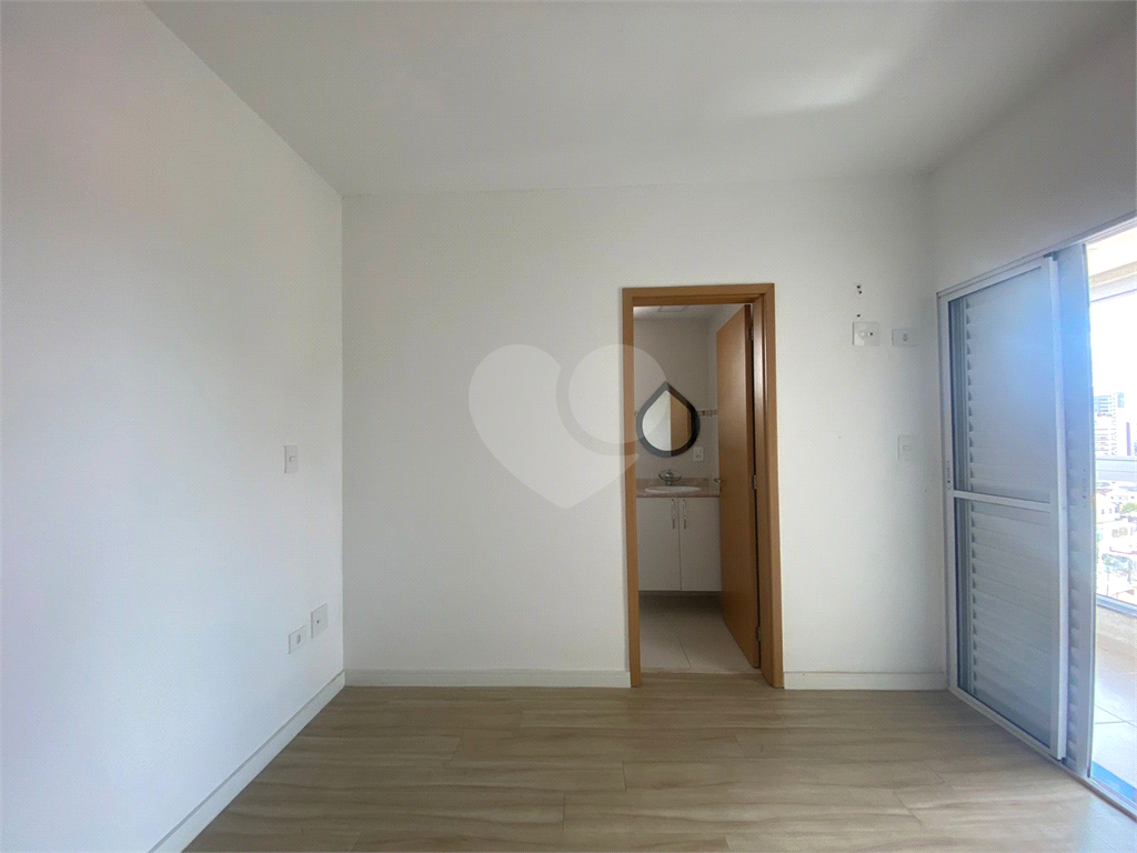 Apartamento à venda no bairro de Santa Teresinha