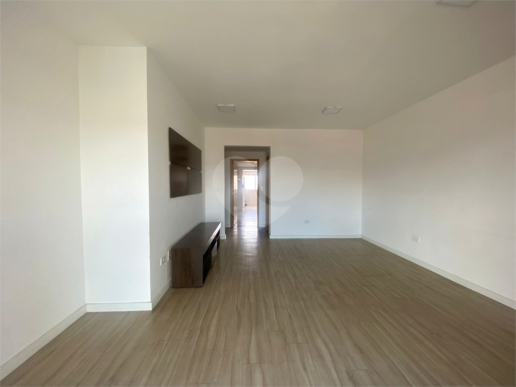 Apartamento à venda no bairro de Santa Teresinha