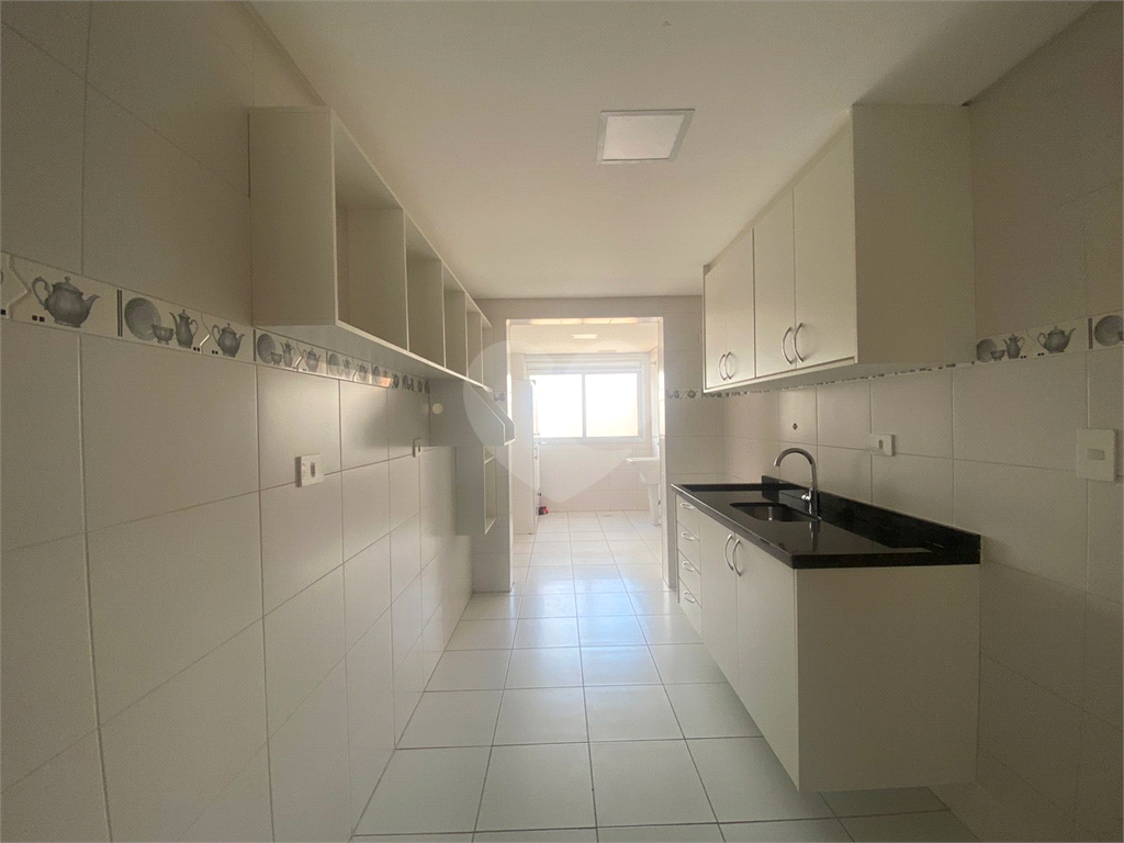 Apartamento à venda no bairro de Santa Teresinha