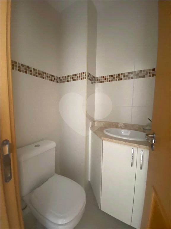 Apartamento à venda no bairro de Santa Teresinha