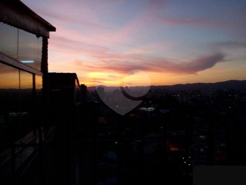 Cobertura à venda na Vila Gustavo com linda vista