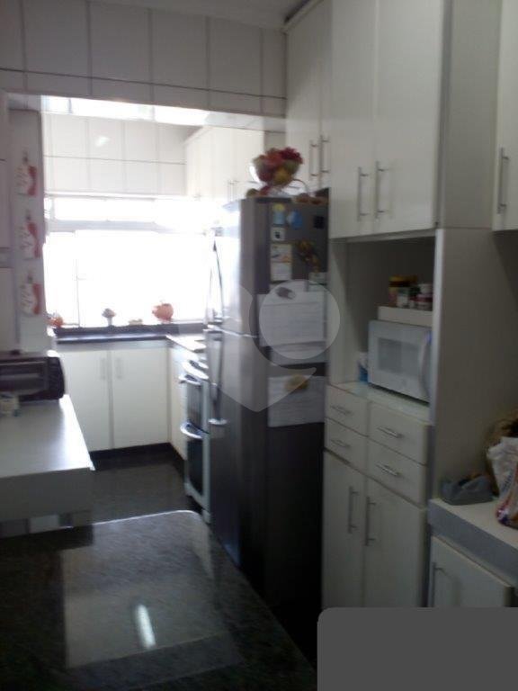 Cobertura à venda na Vila Gustavo com linda vista