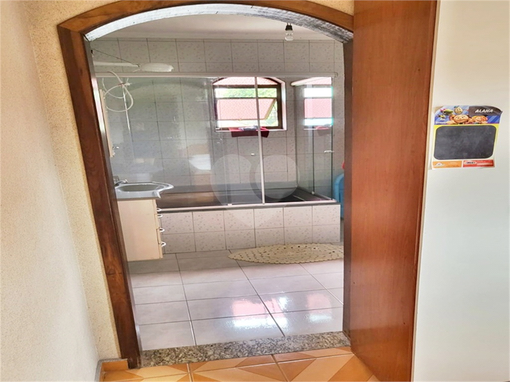 Casa à venda com 4 quartos, 200m² - Foto 25