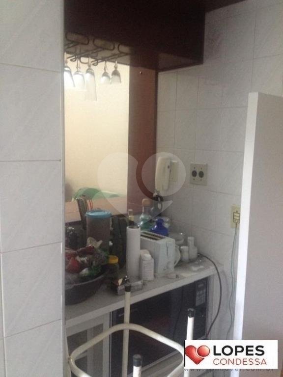 Apartamento à venda com 2 quartos, 75m² - Foto 21