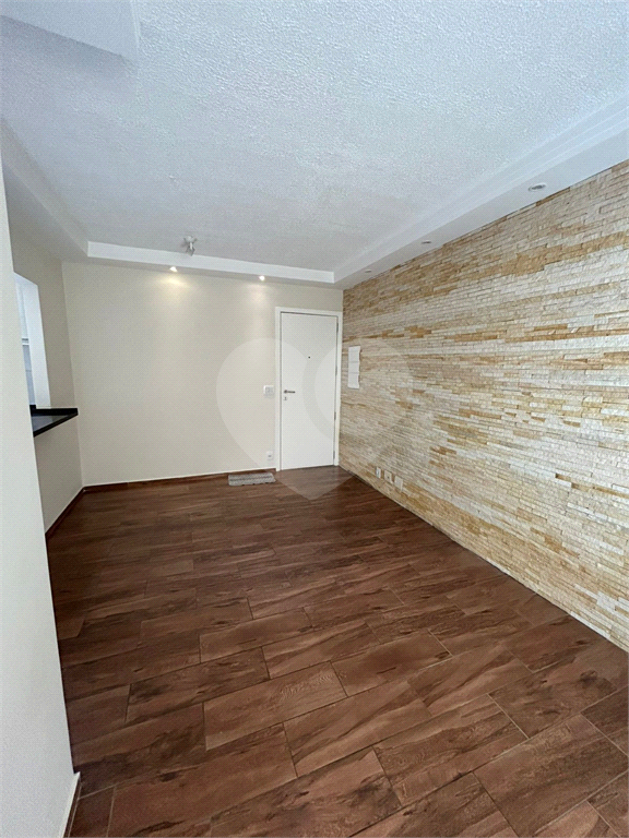Apartamento na Parada Inglesa - 2 dormitórios 1 suíte e 2 vagas 