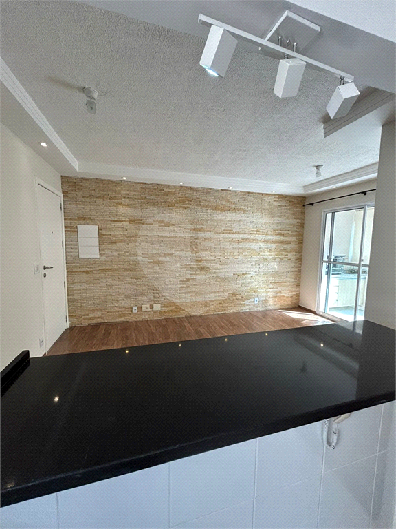 Apartamento na Parada Inglesa - 2 dormitórios 1 suíte e 2 vagas 