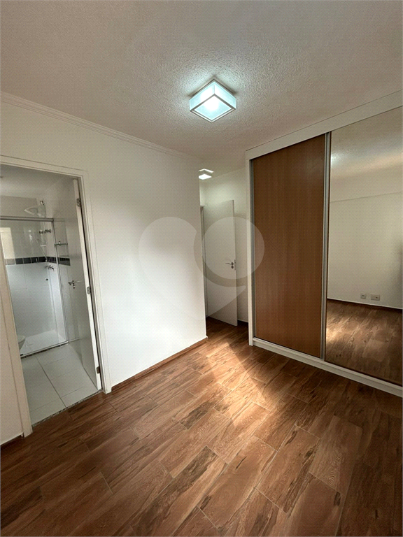 Apartamento na Parada Inglesa - 2 dormitórios 1 suíte e 2 vagas 