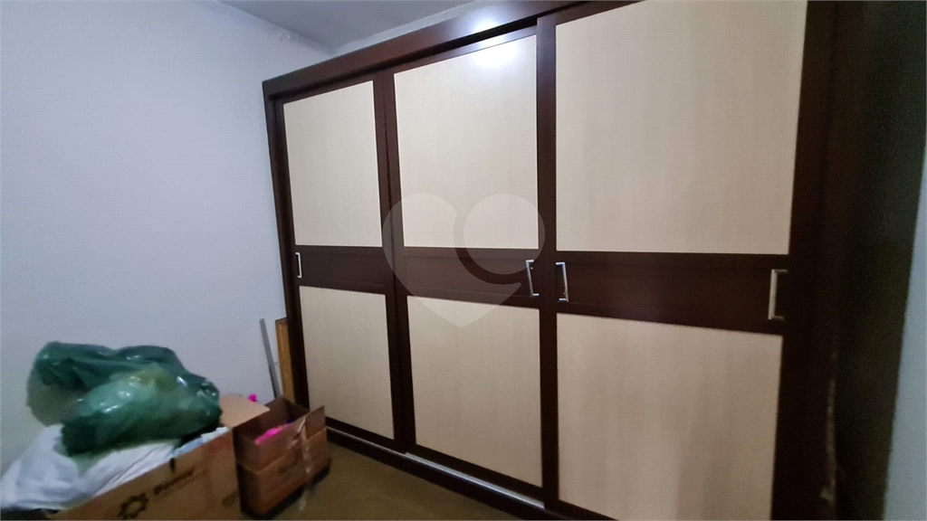 ATENÇÃO INVESTIDORES! IMÓVEL À VENDA | 5 DORMITÓRIOS + SALÃO | 2 VAGAS NO PQ. EDU CHAVES!  