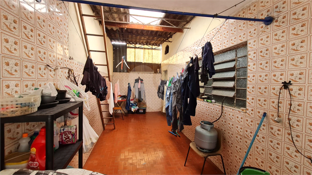 ATENÇÃO INVESTIDORES! IMÓVEL À VENDA | 5 DORMITÓRIOS + SALÃO | 2 VAGAS NO PQ. EDU CHAVES!  