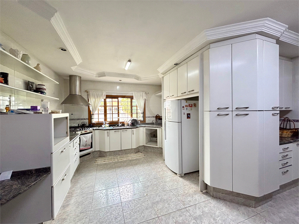 Excelente sobrado à venda no Tremembé com piscina 