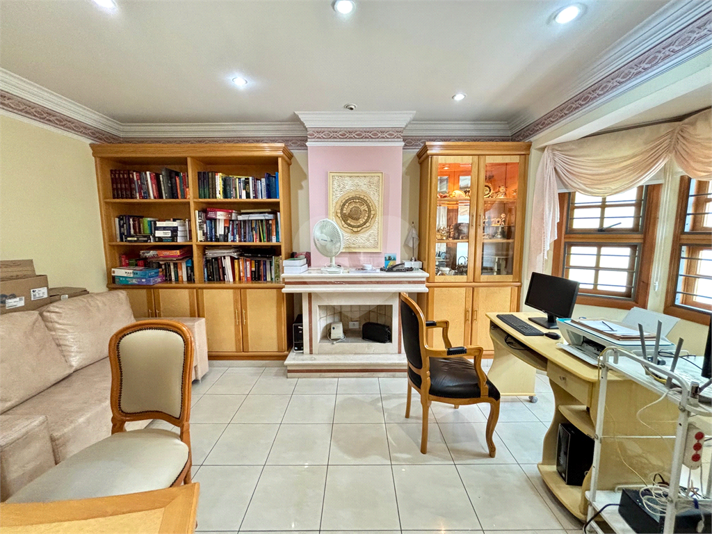 Excelente sobrado à venda no Tremembé com piscina 